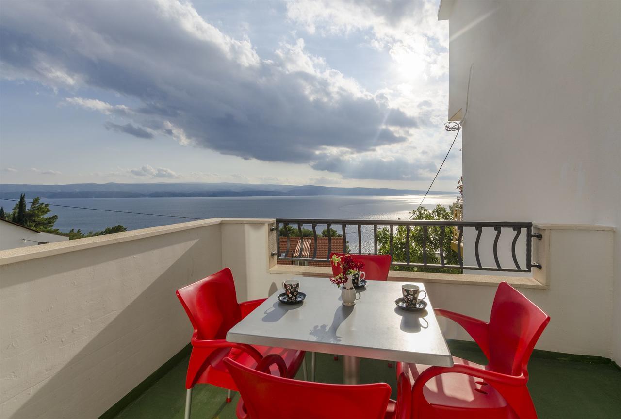 Apartments Jasna โอมิช ภายนอก รูปภาพ
